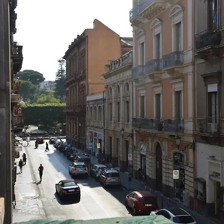 Giardino Bellini-centro 4*