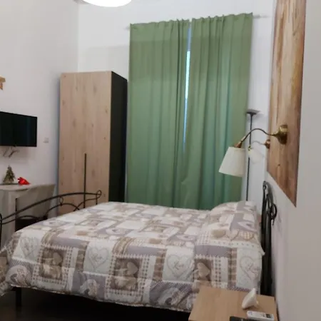 Bed & Breakfast Giardino Bellini-centro *